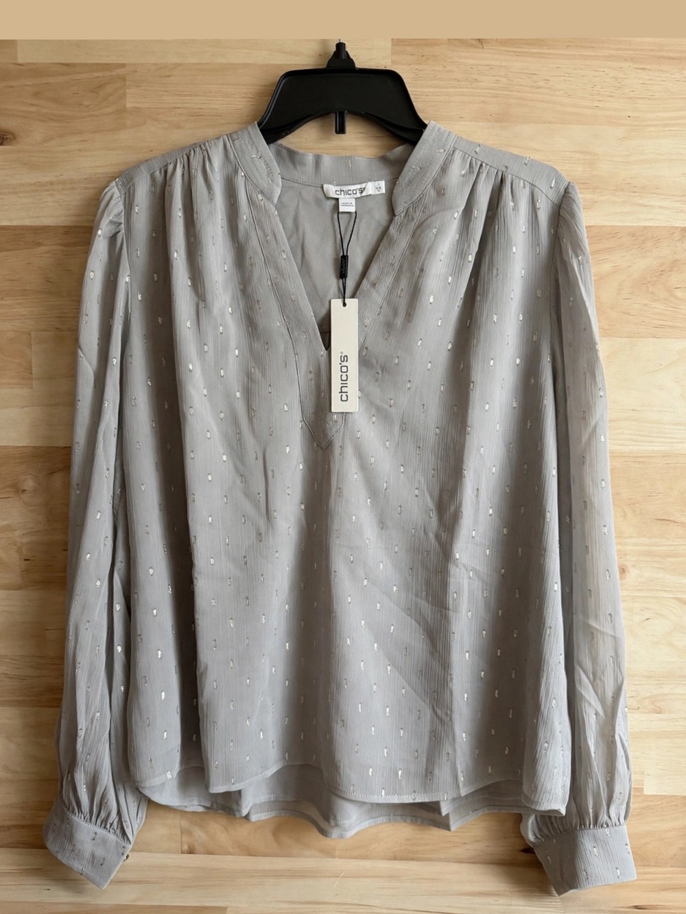 Chico's Silver-Accent Light Gray V-Neck Long-Sleeve Blouse